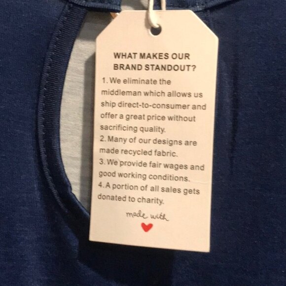 New Made with ❤️ Dress - Picture 5 of 7